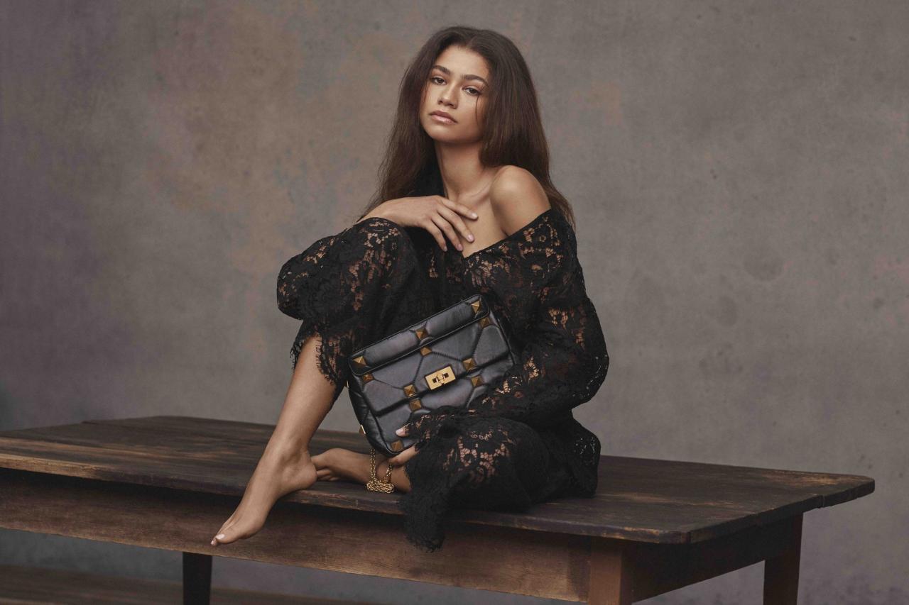 Zendaya - Personal Life, Filmography, Family, Net Worth And More - Guru Lex